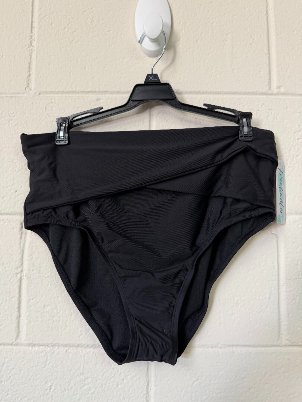NWT Freshwater Black Crossover High Waisted Swim Bottom Size XL